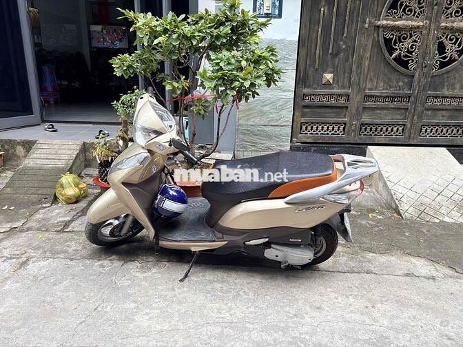 Honda Lead 2017 Vàng đồng Nữ