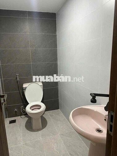 cho thuê MB mới 100%  4.5x12 lối đi riêng  mai xuân thượng Q.Bình thạn