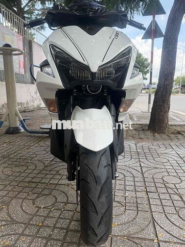 Yamaha NVX 155 2017 Trắng