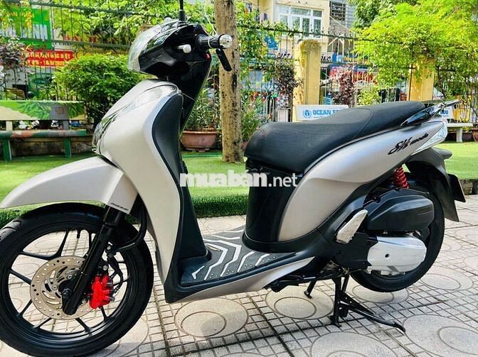 Honda SH Mode Bạc nguyên bản xe zin chính chủ