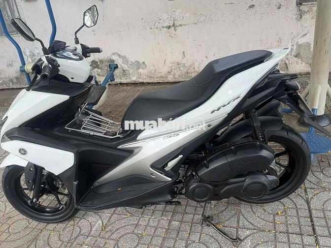 Yamaha NVX 155 2017 Trắng