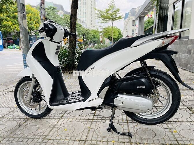 Honda SH 150i trắng xe  máy nguyên chính chủ