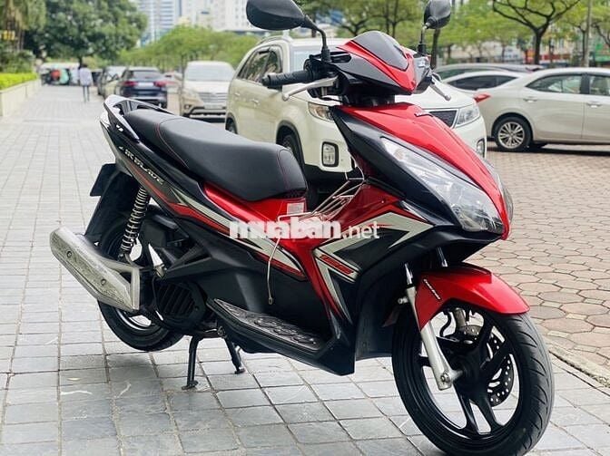 Honda Air Blade 2024 Đỏ đen máy zin chính chủ