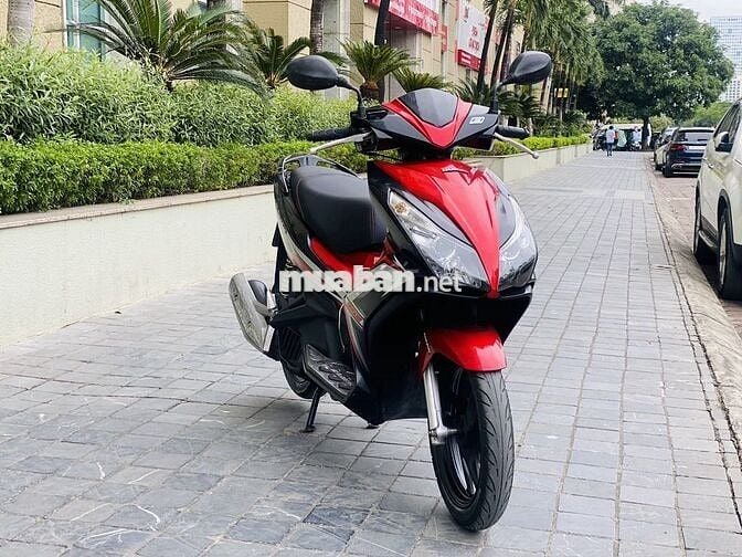 Honda Air Blade 2024 Đỏ đen máy zin chính chủ