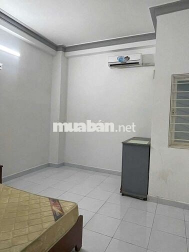 Nhà cho thuê Gò Xoài gần Lê Văn Quới (4PN 4WC) nhà trông