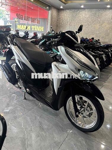 Honda Vario 150 2018 Bạc Đen