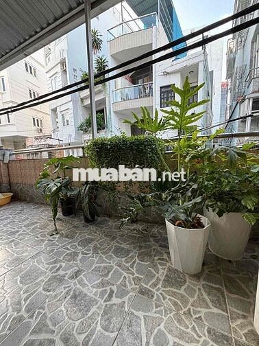 Phòng trọ bancon Duy Tân Phú Nhuận sang Q1-Q3- Tân bình thuận tiện