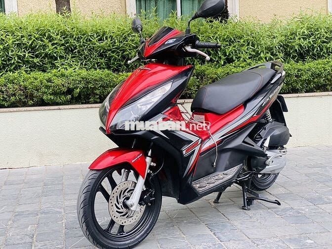 Honda Air Blade 2024 Đỏ đen máy zin chính chủ