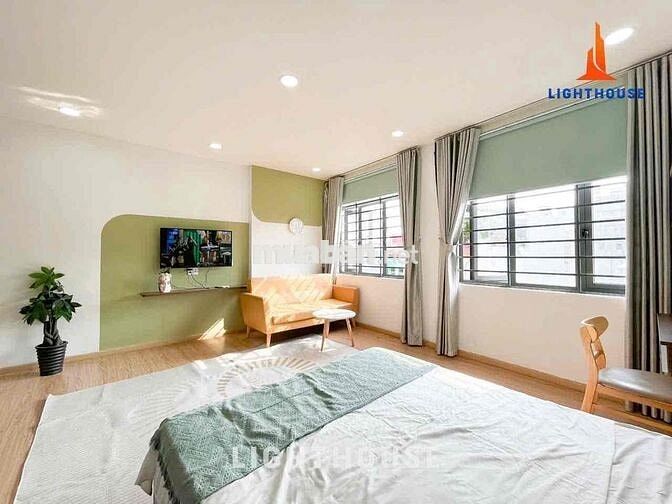 Cho Thuê Căn Hộ Cửa Sổ Lớn, Đầy Đủ Nội Thất Ngay Emart Phan Huy Ích