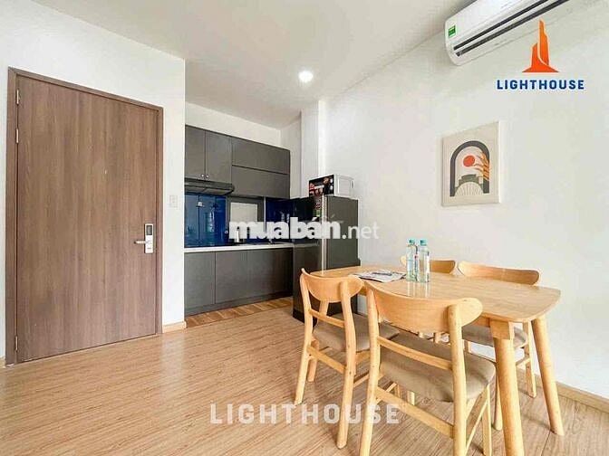 Cho Thuê Căn Hộ Cửa Sổ Lớn, Đầy Đủ Nội Thất Ngay Emart Phan Huy Ích