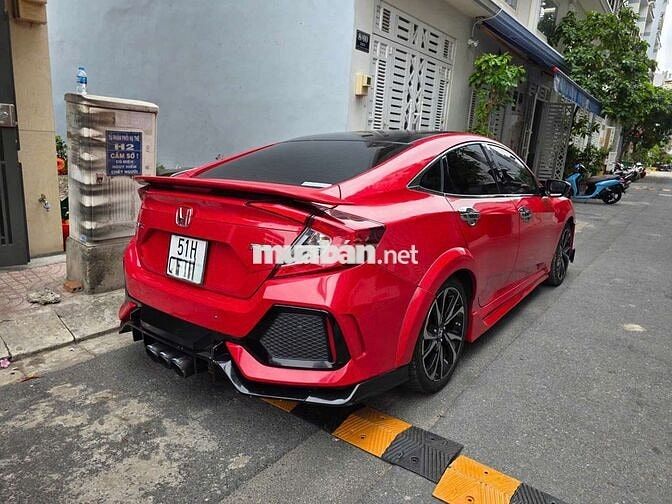 Honda Civic RS 1.5 Turbo Đỏ Nhập Thái Lan
