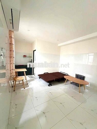 Phòng giá rẻ ngay cầu Phú Mỹ, miễn phí dịch vụ, gần UFM, LOTTE, Q4, Q1