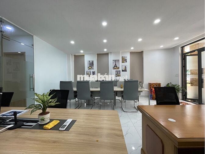 Cho Thuê Mặt Bằng Tầng Trệt Vạn Phúc City - Setup Sẵn Đẹp, Giá 16tr