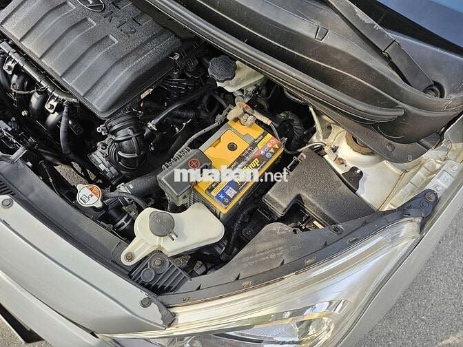 Hyundai Grand i10 1.2MT cuối 2017 Form Mới 2018