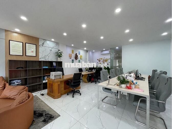 Cho Thuê Mặt Bằng Tầng Trệt Vạn Phúc City - Setup Sẵn Đẹp, Giá 16tr