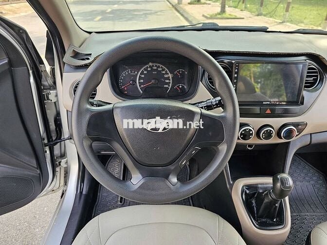 Hyundai Grand i10 1.2MT cuối 2017 Form Mới 2018