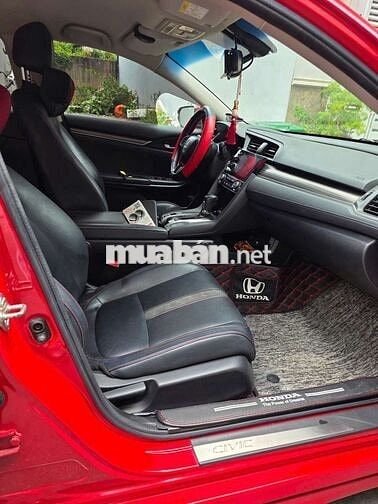 Honda Civic RS 1.5 Turbo Đỏ Nhập Thái Lan