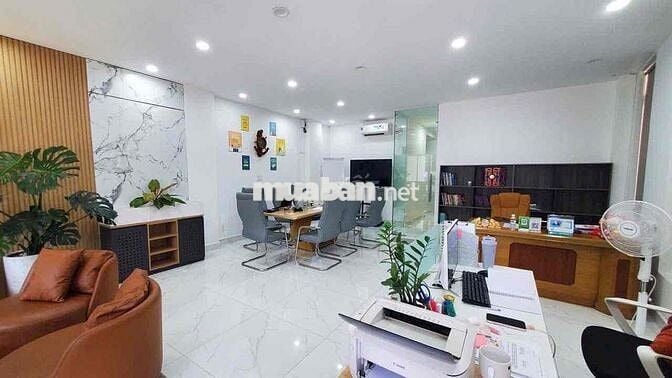 Văn phòng căn góc Trệt 90m2 full nt giá 16 triệu tại Vạn Phúc City