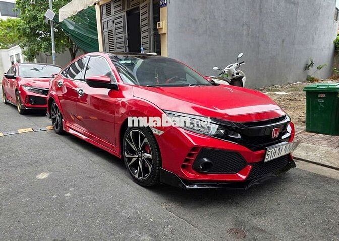 Honda Civic RS 1.5 Turbo Đỏ Nhập Thái Lan