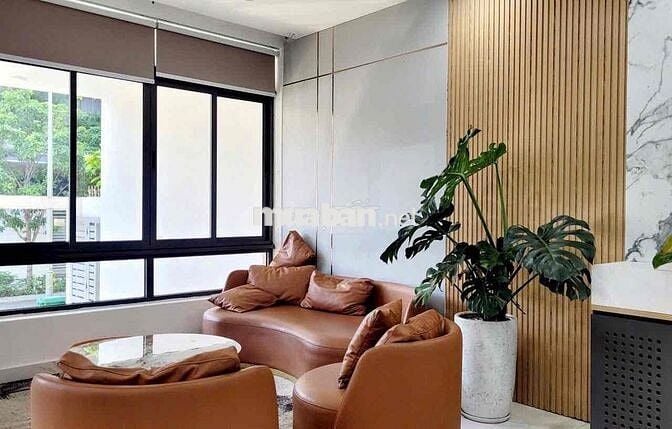 Văn phòng căn góc Trệt 90m2 full nt giá 16 triệu tại Vạn Phúc City