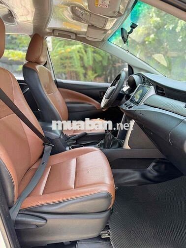 Toyota Innova 2018 Số sàn Trắng 7 chỗ