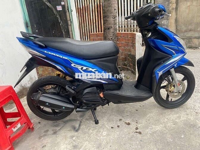 Yamaha Luvias Fi Xanh đen Tự động