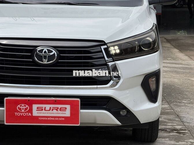 8 Chỗ, tự động - INNOVA 2.0G AT 2023- GIÁ TL, BANK