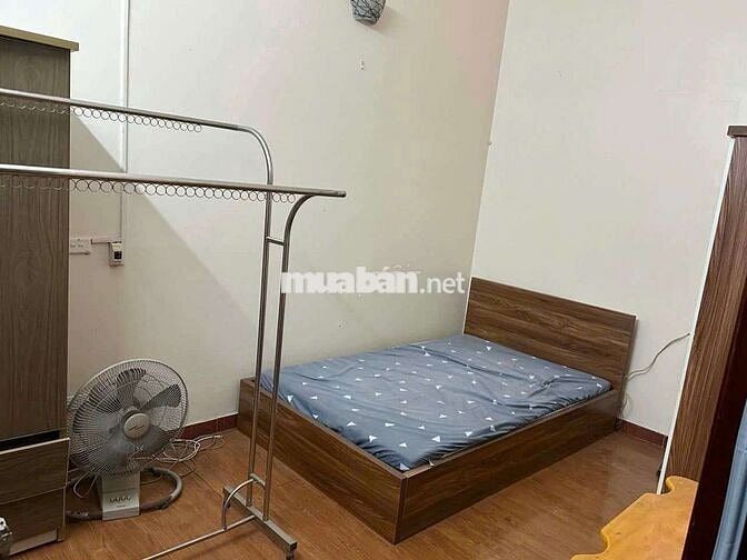 cho thuê nhà 3 tầng 4 ngủ 255 Nguyễn Khang