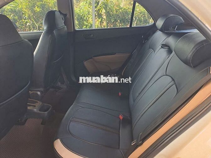 Hyundai Grand i10 Số sàn màu Trắng