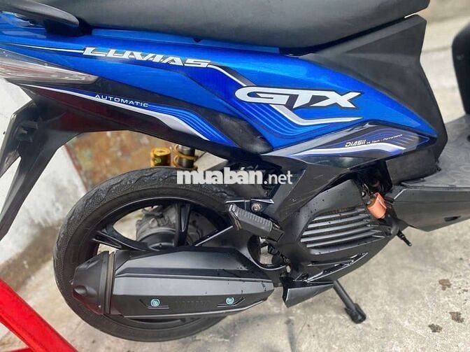 Yamaha Luvias Fi Xanh đen Tự động