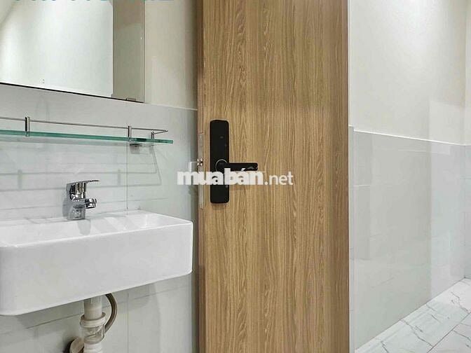 Chính chủ cho thuê CHDV xây mới - full nội thất- gần ĐH Công Thương