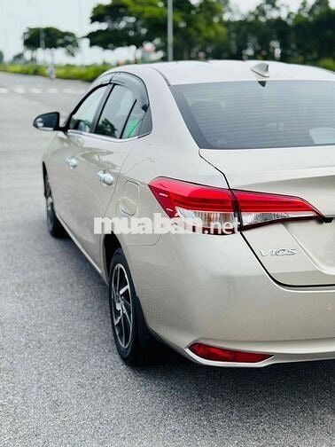 Toyota Vios 1.5E MT 2021 Vàng cát