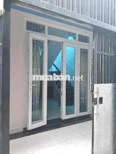 Cho thuê nhà gần ĐH Ngân Hàng,/đs 9,p.Linh Trung( 3pn,2vs ) Giá 10tr