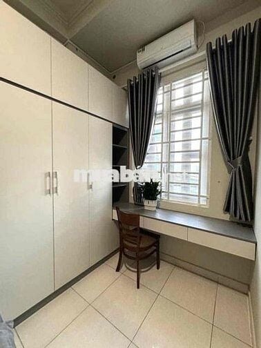 STUDIO BAN CÔNG NẰM Ở GẦN TRUNG TÂM QUẬN 7 TIỆN QUA Q1 VÀ Q4