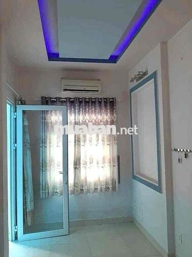 Cho thuê nhà gần ĐH Ngân Hàng,/đs 9,p.Linh Trung( 3pn,2vs ) Giá 10tr