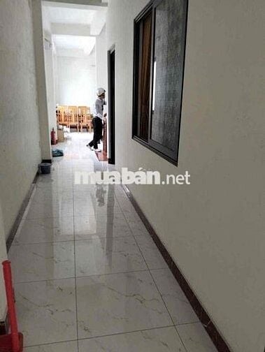 Nhà mặt tiền trệt 3 lầu 5*35; 5pn sân thg tiện kinh doanh