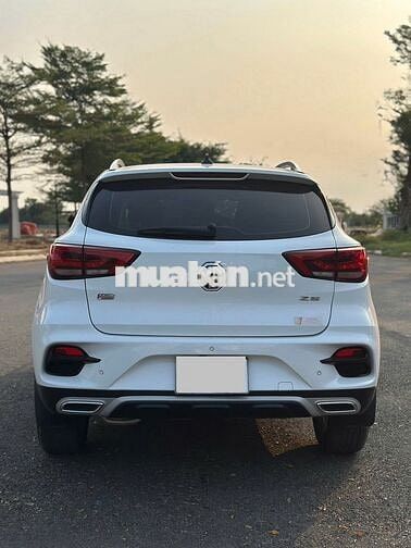 MG ZS STANDARD 1.5AT 2024 Trắng