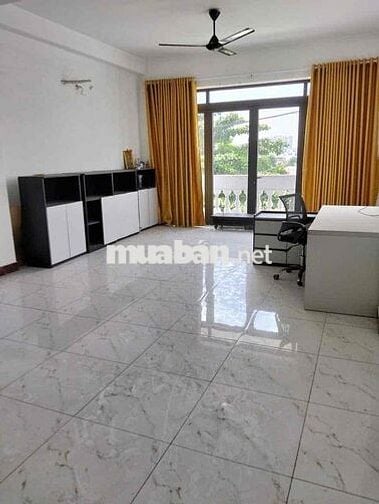 Nhà mặt tiền trệt 3 lầu 5*35; 5pn sân thg tiện kinh doanh