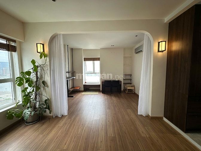 Bán căn hộ Đà Nẵng Plaza tầng cao 131m view sông Hàn, full nội thất