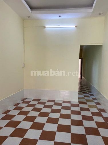 Cho thuê nhà ngay chợ Tân Bình số 553 Lý Thường Kiệt, P.8, TB