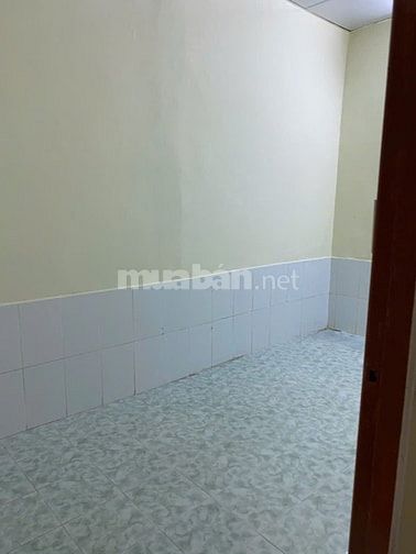 Cho thuê nhà ngay chợ Tân Bình số 553 Lý Thường Kiệt, P.8, TB