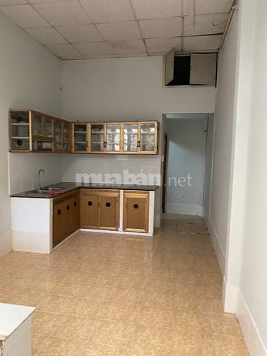 Cho thuê nhà ngay chợ Tân Bình số 553 Lý Thường Kiệt, P.8, TB