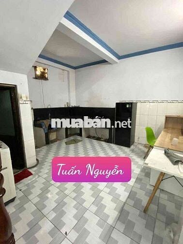 Cho Thuê Nhà Hẻm Huỳnh Tấn Phát (4x15m) 2PN - 2WC Quận 7