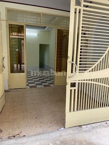 Cho thuê nhà ngay chợ Tân Bình số 553 Lý Thường Kiệt, P.8, TB