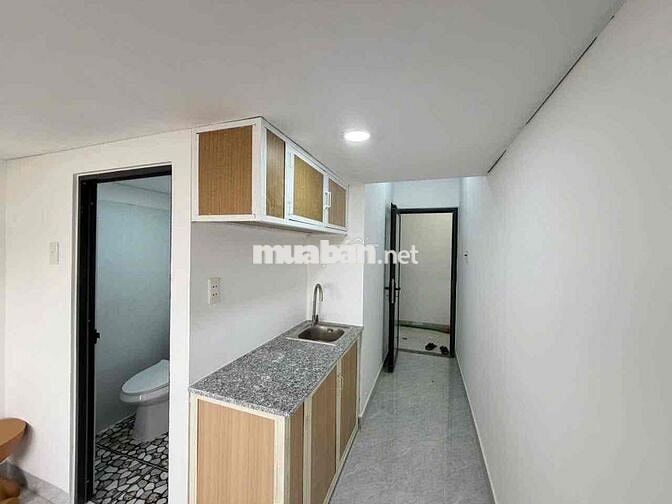 PHÒNG TRỌ GÁC CAO - SÁT ĐH UTH - GIÁ SIU RẺ