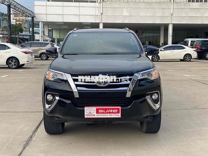 Toyota Fortuner 2.7AT 2019 - 35000km xuất VAT 100%