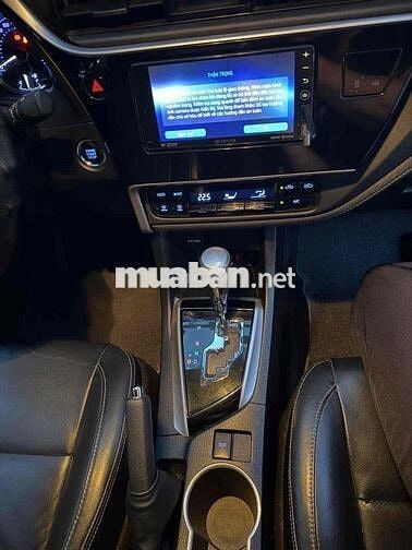 Toyota Corolla Altis 2.0V 2017 Trắng CVT-i