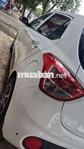 Hyundai i10 2018 Bản đủ Số sàn 1.2 Trắng