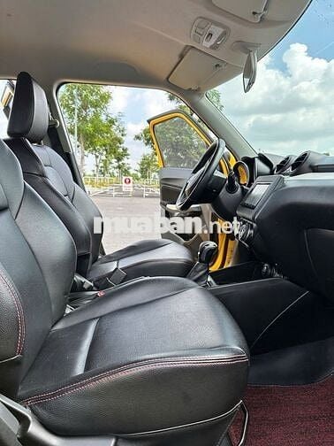 Suzuki Swift GLX 1.2CVT 2020 Vàng 57.500 km