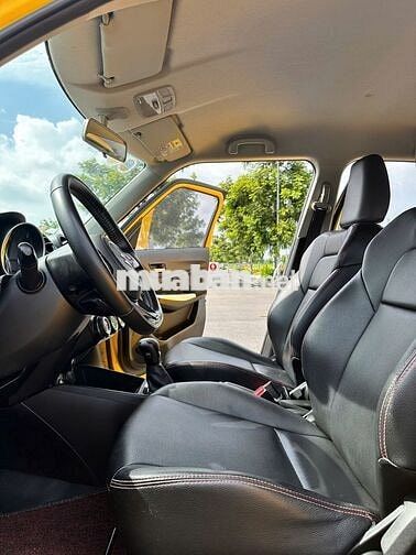 Suzuki Swift GLX 1.2CVT 2020 Vàng 57.500 km